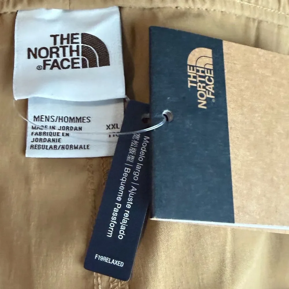 NWT The North Face Class V Belted Utility Brown Short XXL Made in Jordan